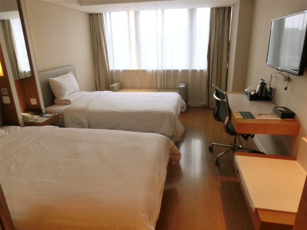 Ji Hotel Guangzhou Zhujiang New Town Esterno foto